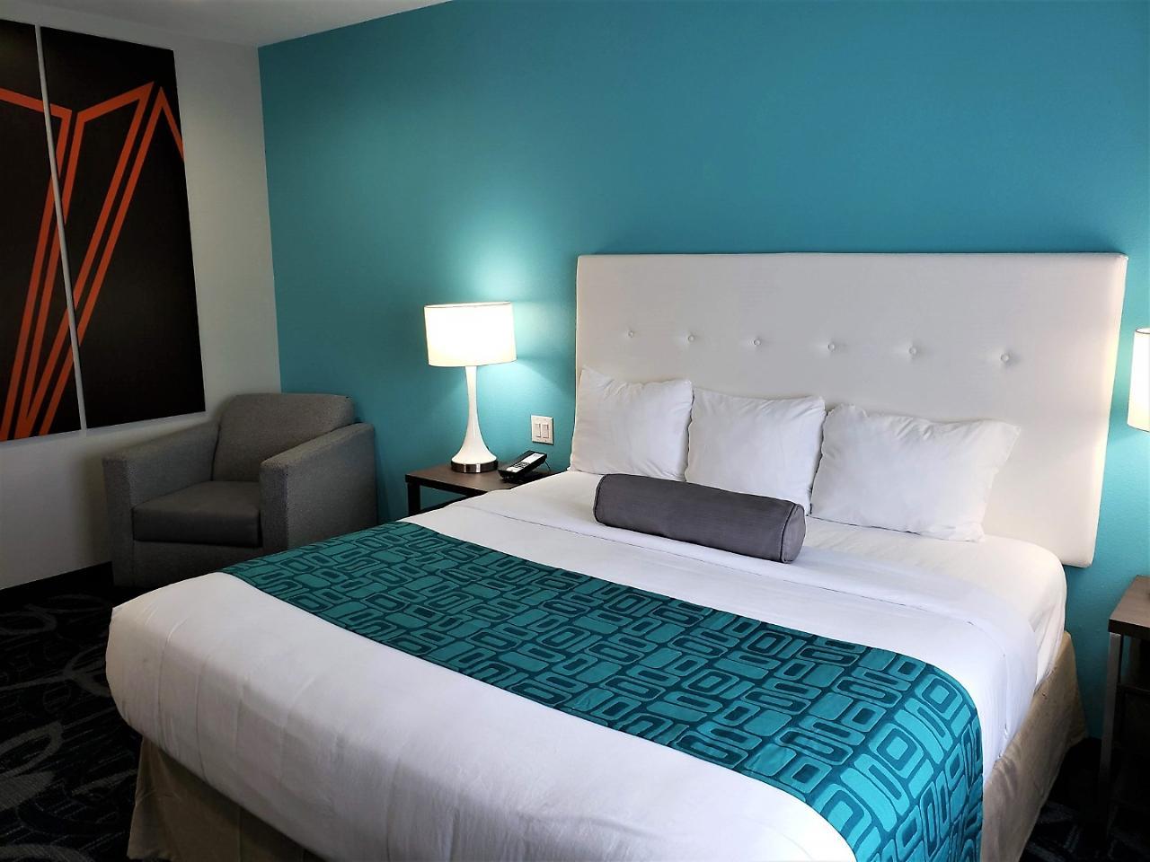 Americas Best Value Inn Houston Willowbrook Екстериор снимка