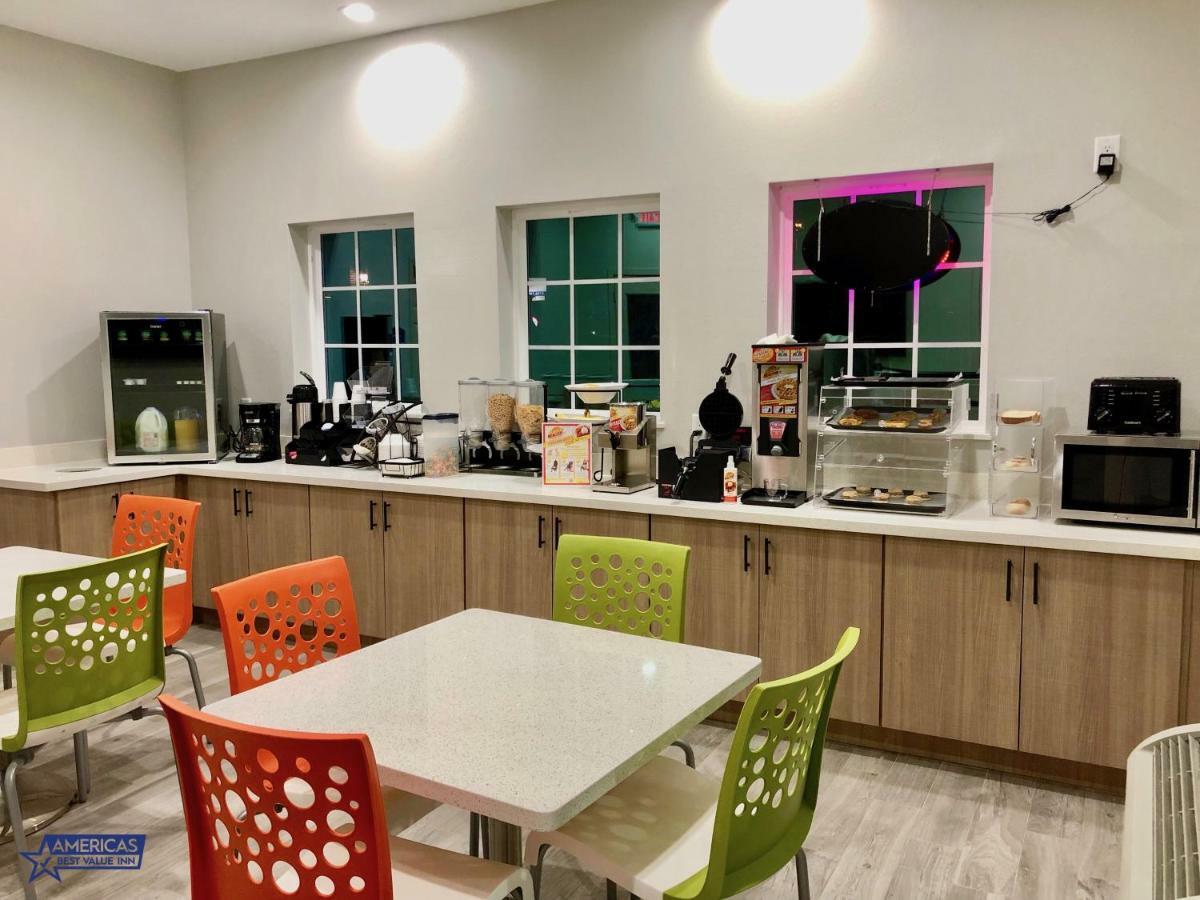 Americas Best Value Inn Houston Willowbrook Екстериор снимка